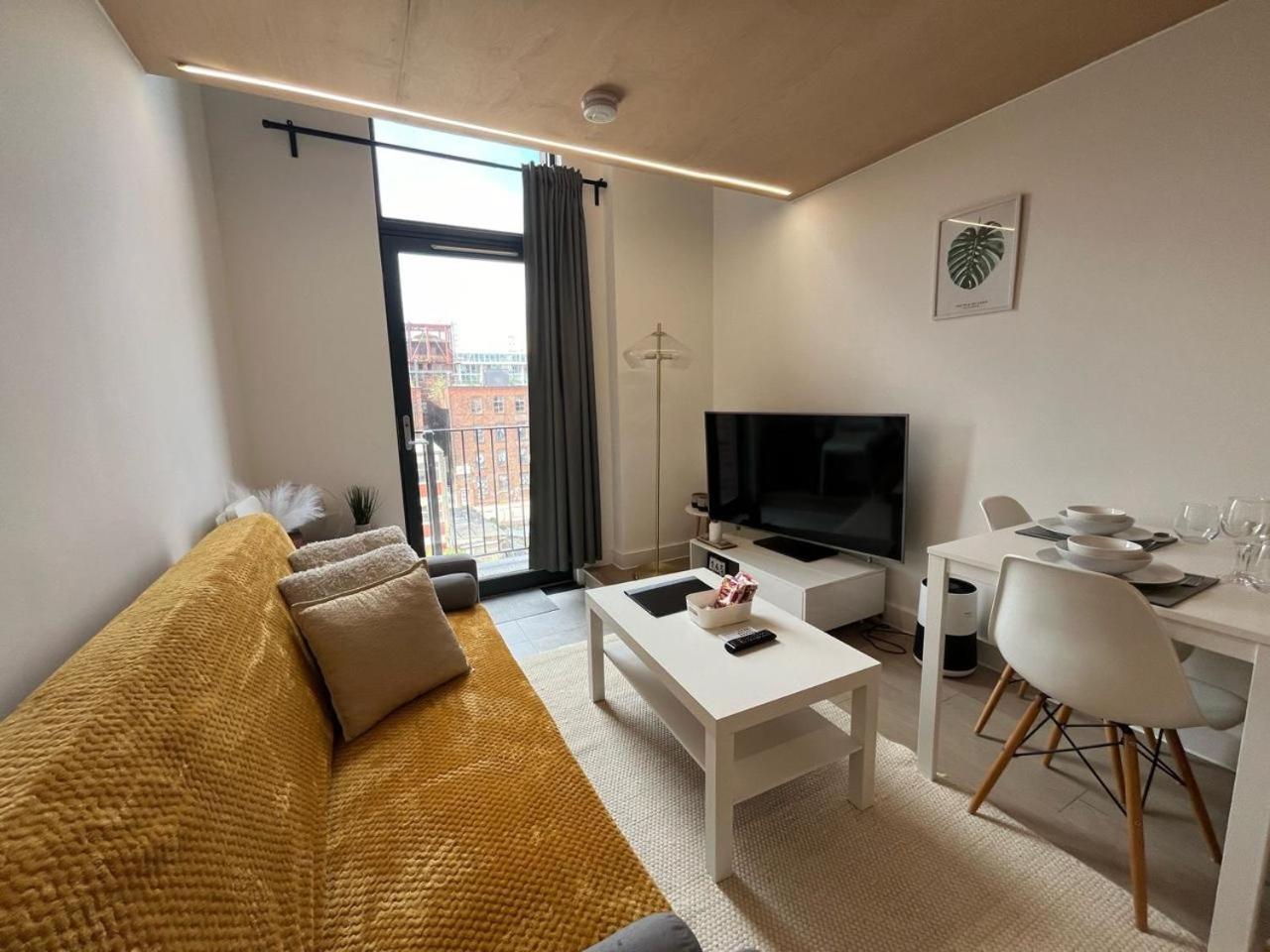 Modern 1-bed Duplex+balcony Apartamento *